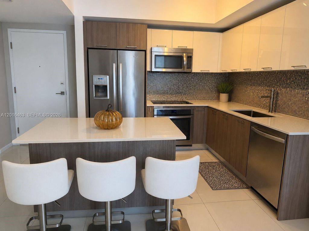5252 NW 85th Ave 1803, Doral, FL 33166
