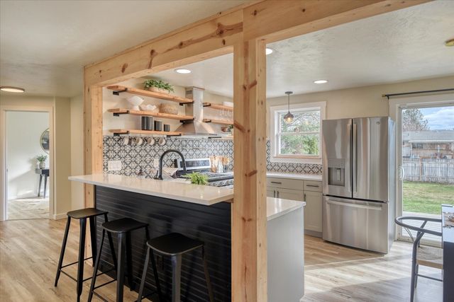 14604 E 17th Ave, Spokane Valley, WA 99037