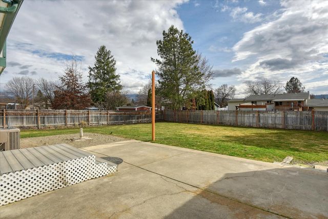 14604 E 17th Ave, Spokane Valley, WA 99037