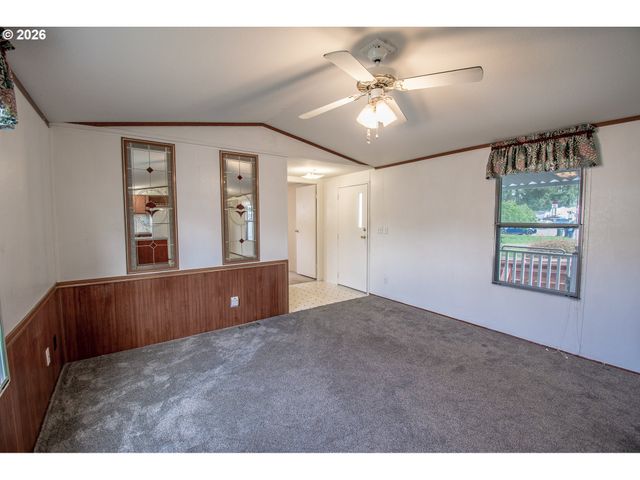 4750 FRANKLIN Blvd F1, Eugene, OR 97403