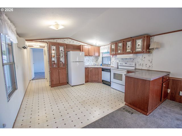 4750 FRANKLIN Blvd F1, Eugene, OR 97403