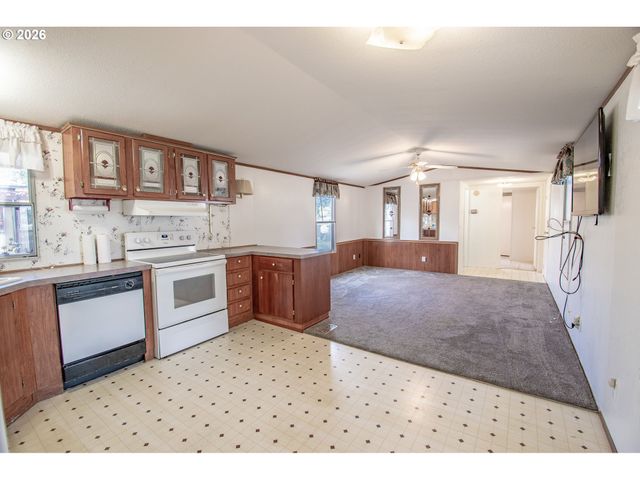 4750 FRANKLIN Blvd F1, Eugene, OR 97403