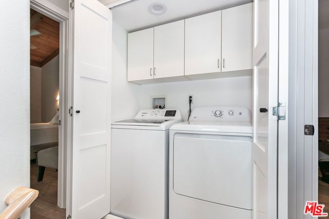 14101 Dickens Street 8, Los Angeles, CA 91423