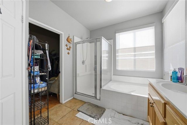 15576 War Arrow, Victorville, CA 92394