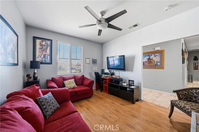 15576 War Arrow, Victorville, CA 92394