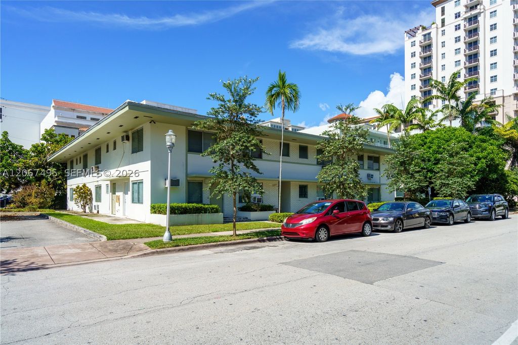260 Navarre Ave 2, Coral Gables, FL 33134