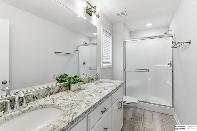 452 Eastwood Drive, Louisville, NE 68037