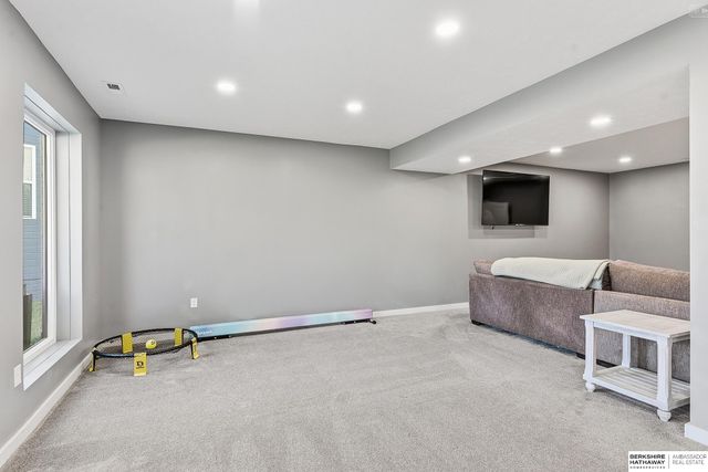 452 Eastwood Drive, Louisville, NE 68037