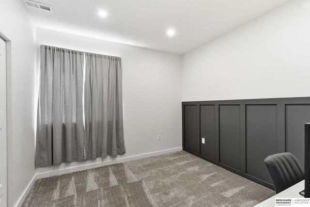 452 Eastwood Drive, Louisville, NE 68037