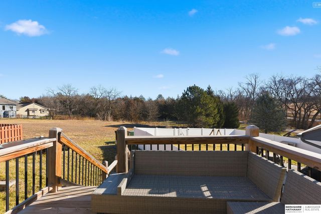 452 Eastwood Drive, Louisville, NE 68037