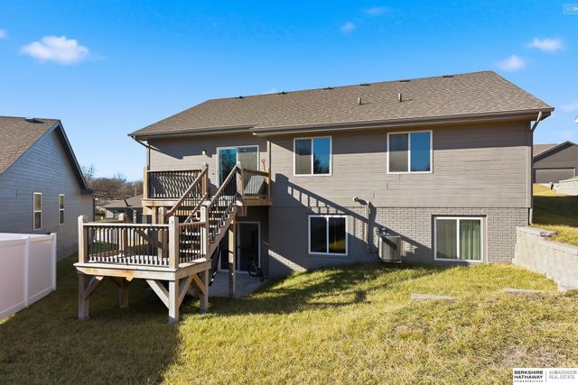 452 Eastwood Drive, Louisville, NE 68037