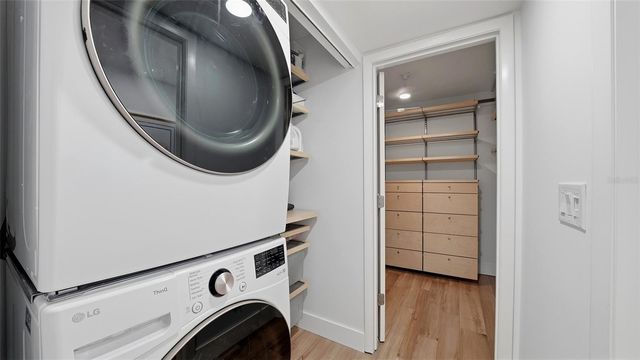 825 S OSPREY AVENUE 101, Sarasota, FL 34236