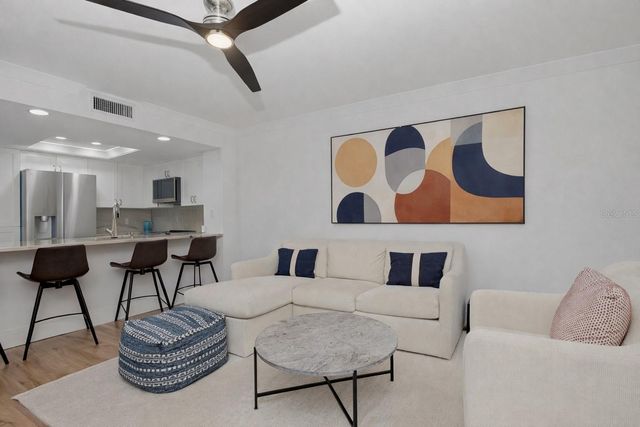 825 S OSPREY AVENUE 101, Sarasota, FL 34236