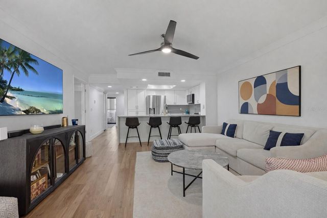 825 S OSPREY AVENUE 101, Sarasota, FL 34236