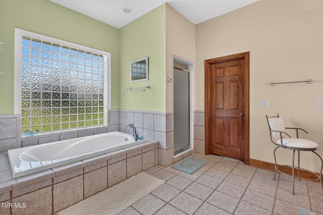 20443 Josh Allen Drive, Abingdon, VA 24211