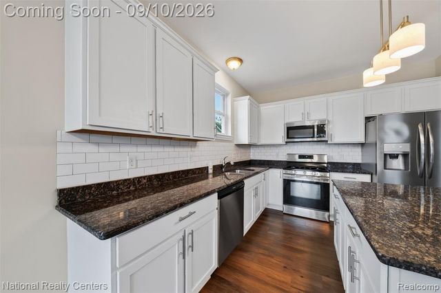 8756 Barrington Drive, Ypsilanti, MI 48198