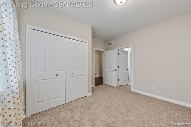 8756 Barrington Drive, Ypsilanti, MI 48198