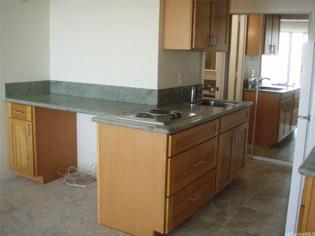 445 Seaside Avenue 3305, Honolulu, HI 96815