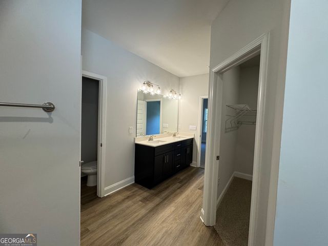 562 Walnut Creek Parkway, Pendergrass, GA 30567