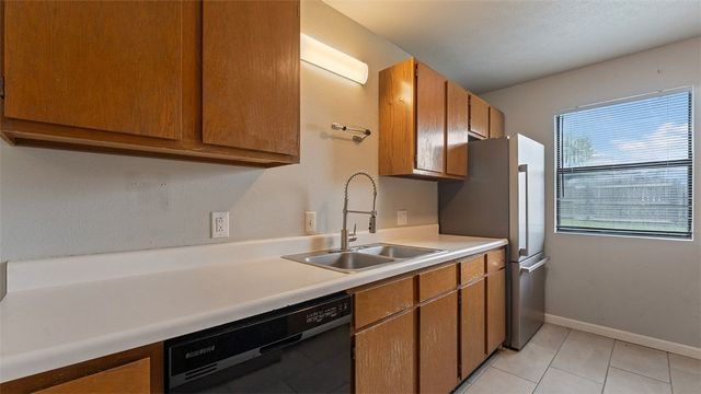1456 Love Lane, Gentry, AR 72734
