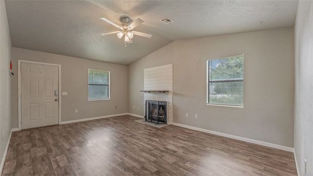 1456 Love Lane, Gentry, AR 72734