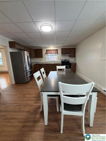 22 West Front Street 4, Alburtis Boro, PA 18011