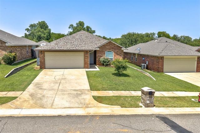 121 Tecumseh Meadows Drive, Norman, OK 73069