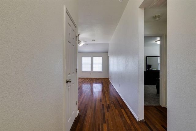121 Tecumseh Meadows Drive, Norman, OK 73069