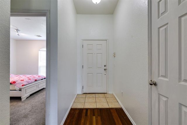 121 Tecumseh Meadows Drive, Norman, OK 73069