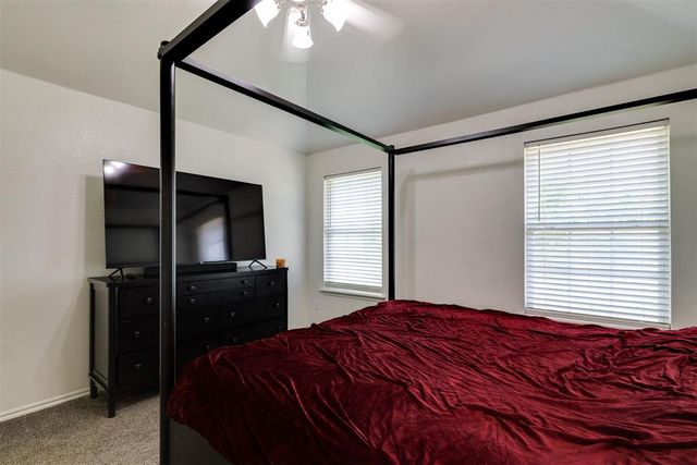 121 Tecumseh Meadows Drive, Norman, OK 73069