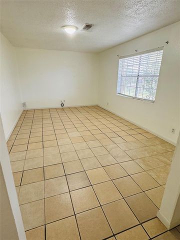 8842 Barton Street, Houston, TX 77075