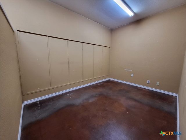 333 Indian Trail, Harker Heights, TX 76548