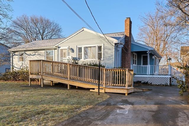 36 Crestfield Drive, Brockton, MA 02302