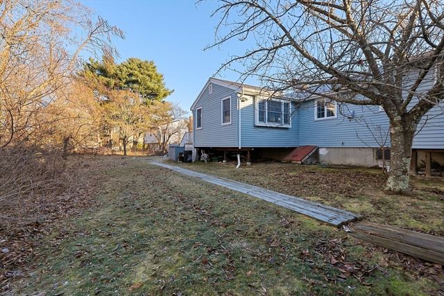 36 Crestfield Drive, Brockton, MA 02302