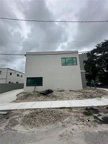 6480 NE 1st Ave 6470, Miami, FL 33150
