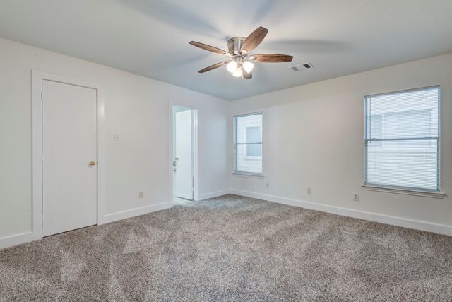 9622 Farrell Drive, Houston, TX 77070