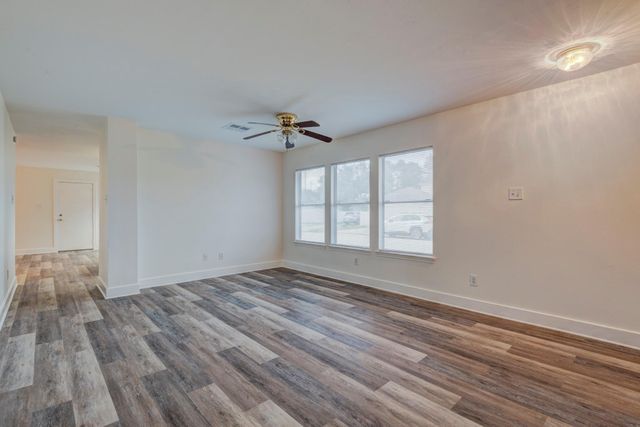 9622 Farrell Drive, Houston, TX 77070