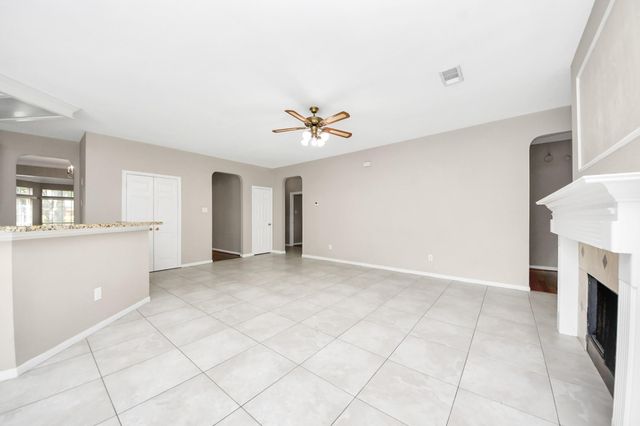 4615 Jaymar Drive, Sugar Land, TX 77479