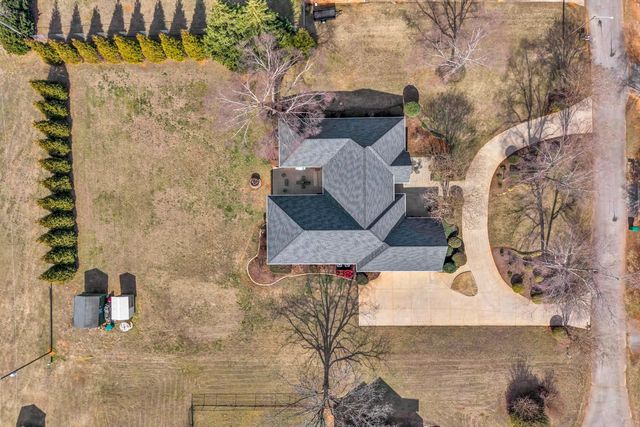 126 Patti Court, Cowpens, SC 29330