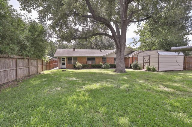 1127 Shirkmere Road, Houston, TX 77008