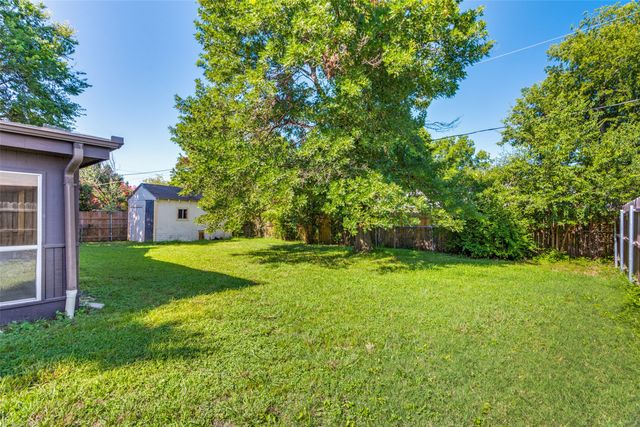 1008 Park Drive, Benbrook, TX 76126