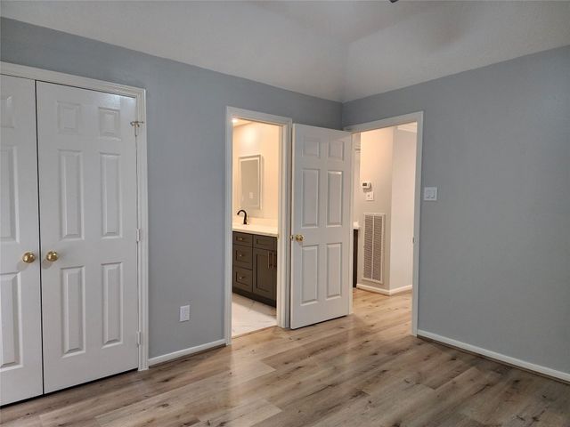 5818 Wilkins Lane, Sugar Land, TX 77479