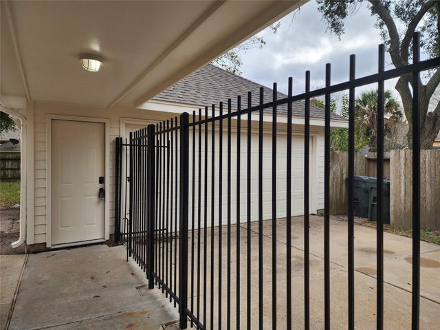 5818 Wilkins Lane, Sugar Land, TX 77479