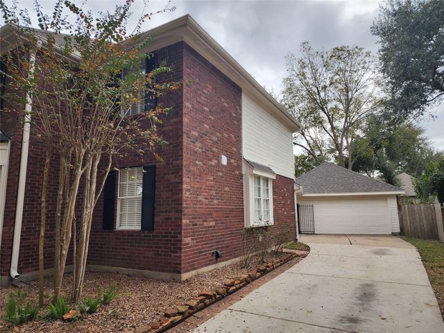 5818 Wilkins Lane, Sugar Land, TX 77479