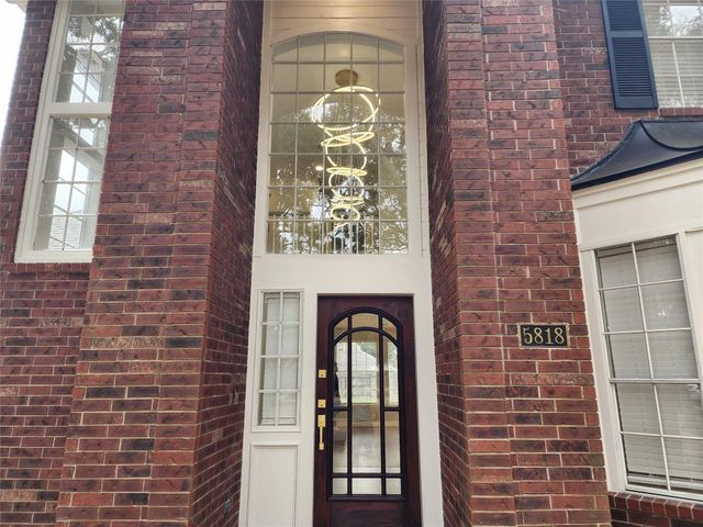 5818 Wilkins Lane, Sugar Land, TX 77479