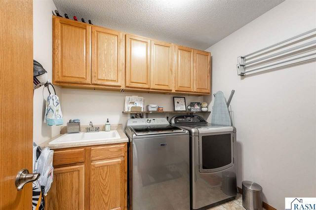109 La Costa Lane, Mankato, MN 56001