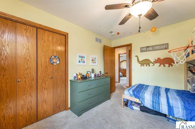 109 La Costa Lane, Mankato, MN 56001