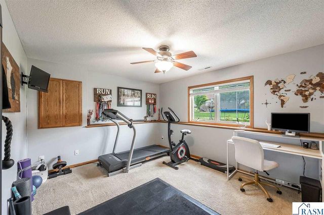 109 La Costa Lane, Mankato, MN 56001