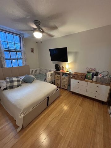 74 Park Street 1, Chelsea, MA 02150