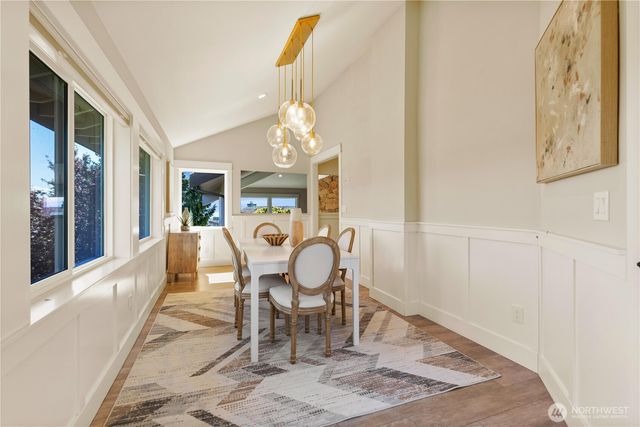 13731 65th Place W, Edmonds, WA 98026